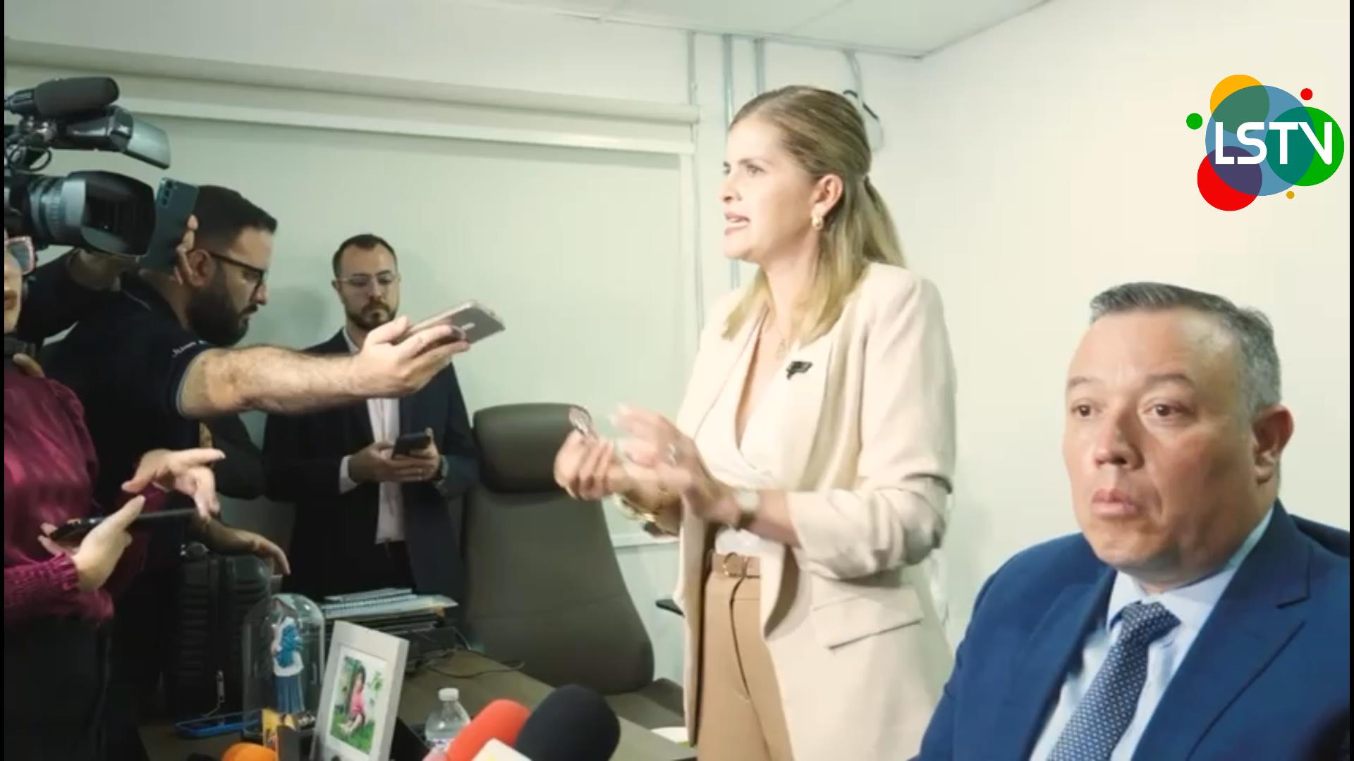 Laura Fernández denuncia espionaje en su oficina ante el OIJ